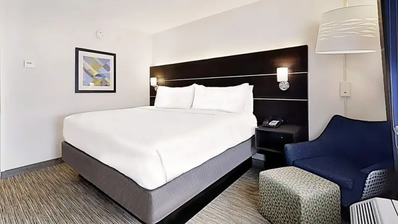Holiday Inn Express New Orleans East Holiday Inn Express New Orleans East
