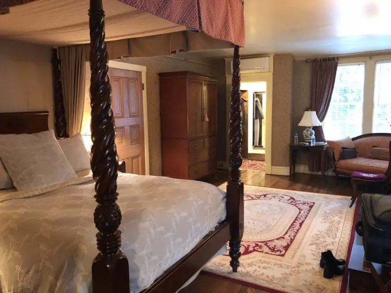 Two-O-One Bed & Breakfast Two-O-One Bed & Breakfast