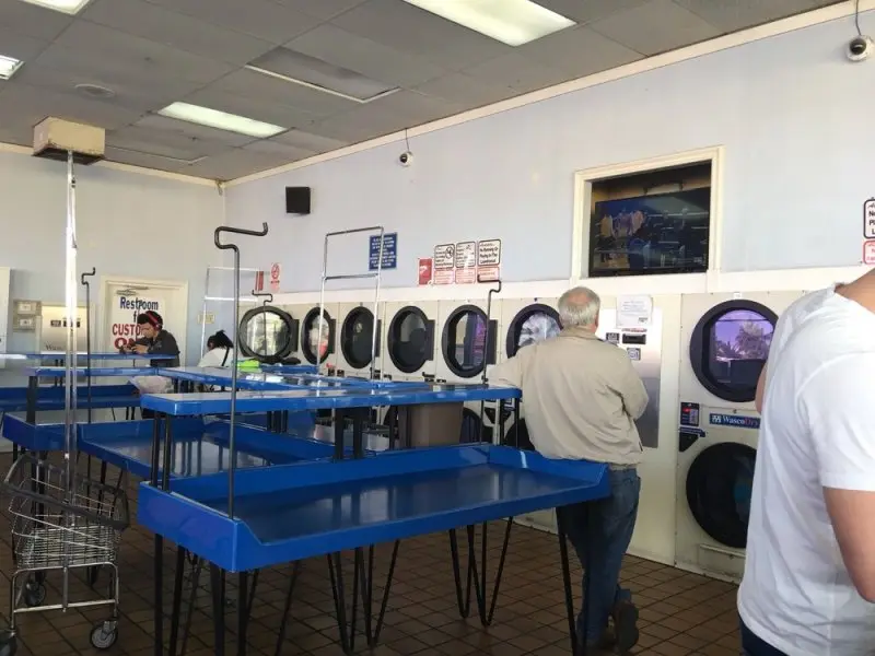 24 Hour Laundromat Twain