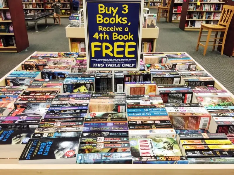 Book Warehouse Book Warehouse