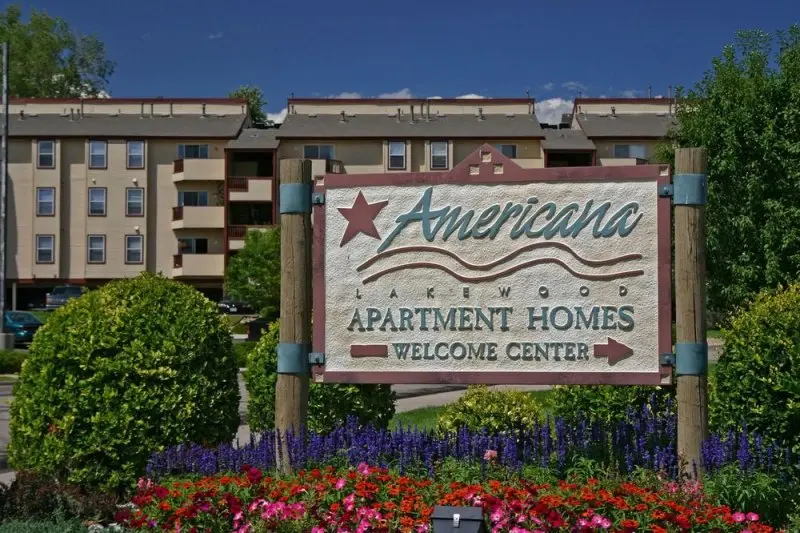 Americana Lakewood Apartments Americana Lakewood Apartments