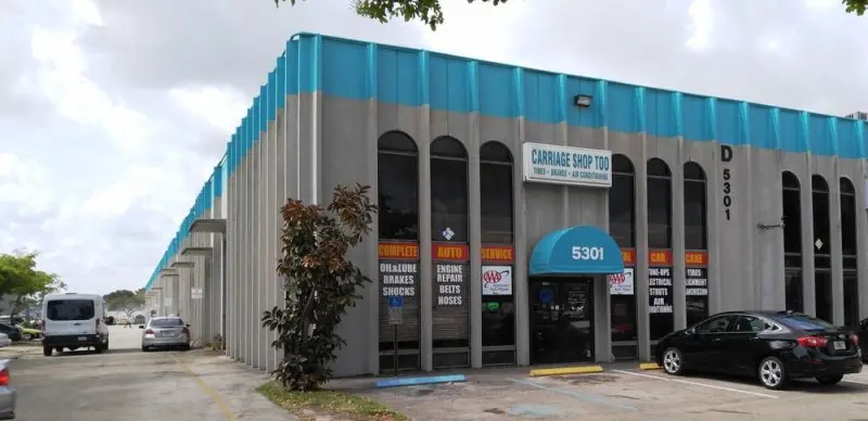 Carriage Shop Too Carriage Shop Too