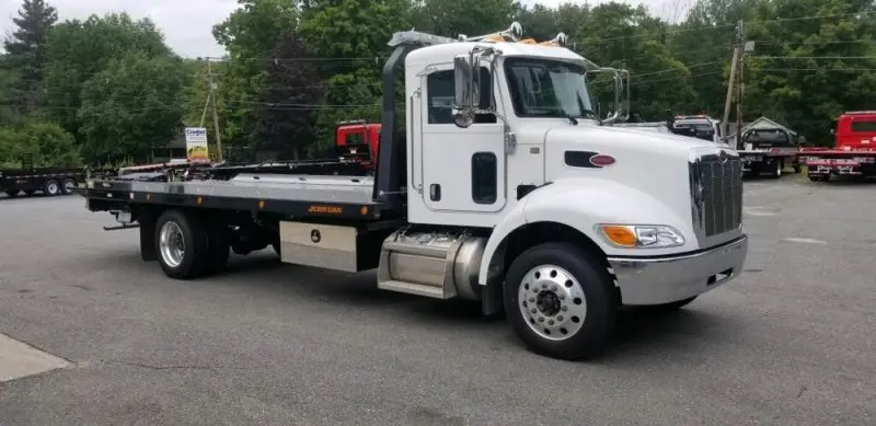 Vanderzicht Towing Vanderzicht Towing