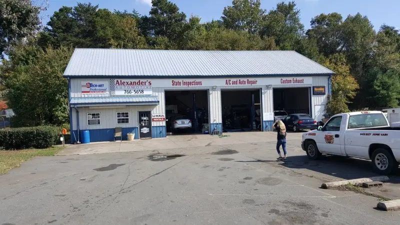 Alexander's Automotive & Towing service Alexander's Automotive & Towing service