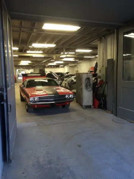 Carl's Body Shop & Towing Carl's Body Shop & Towing
