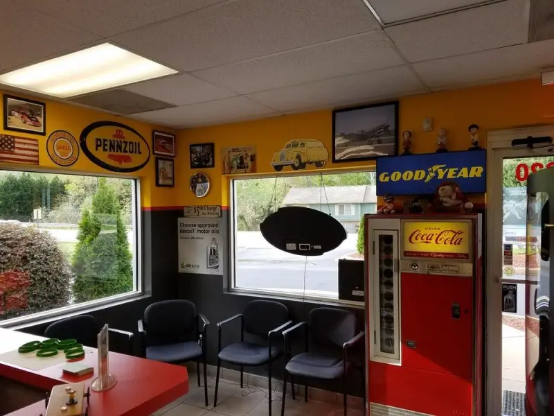Shell Rapid Lube & Service Center Shell Rapid Lube & Service Center