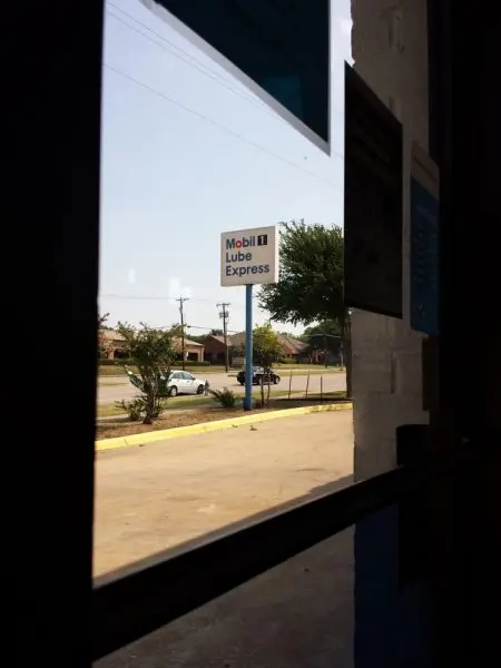 Mobil 1 Lube Express Mobil 1 Lube Express