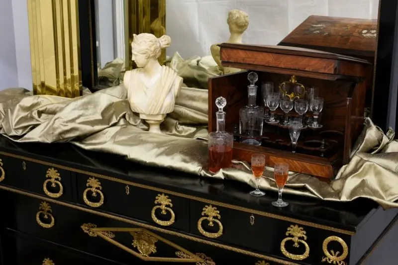 Castle Antiques & Design Castle Antiques & Design