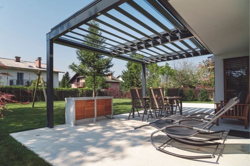 pergola attached to house roof