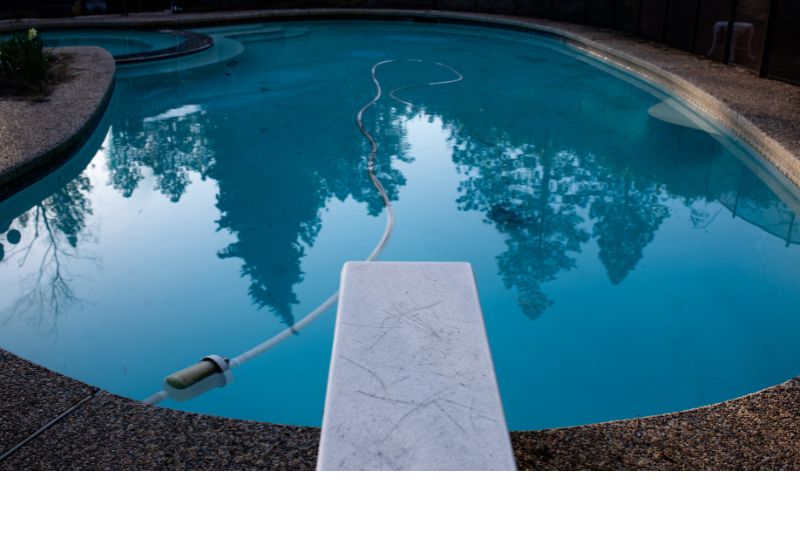 best pool cleaning system