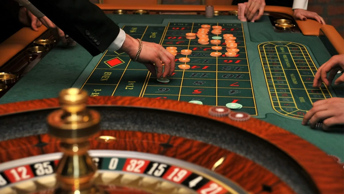 Live Casino Online dengan Live Streaming dan Dealer Profesional
