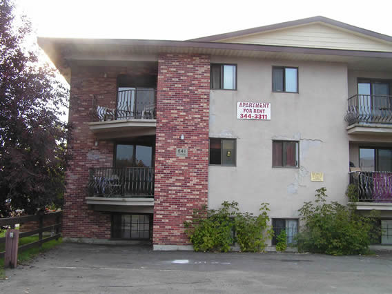 641 Vickers St S, Thunder Bay, ON P7E 1K2, Canada