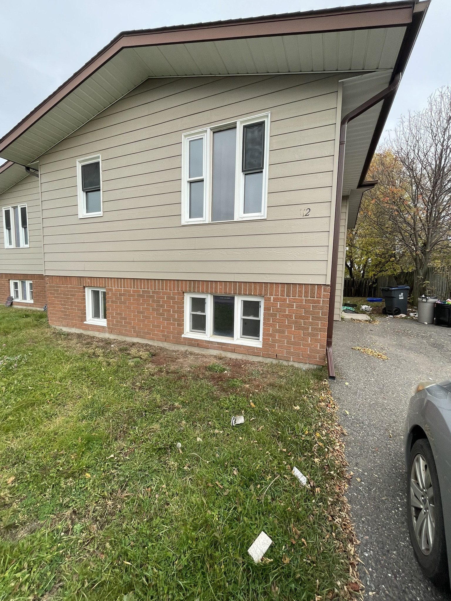 112 Kenwood Avenue