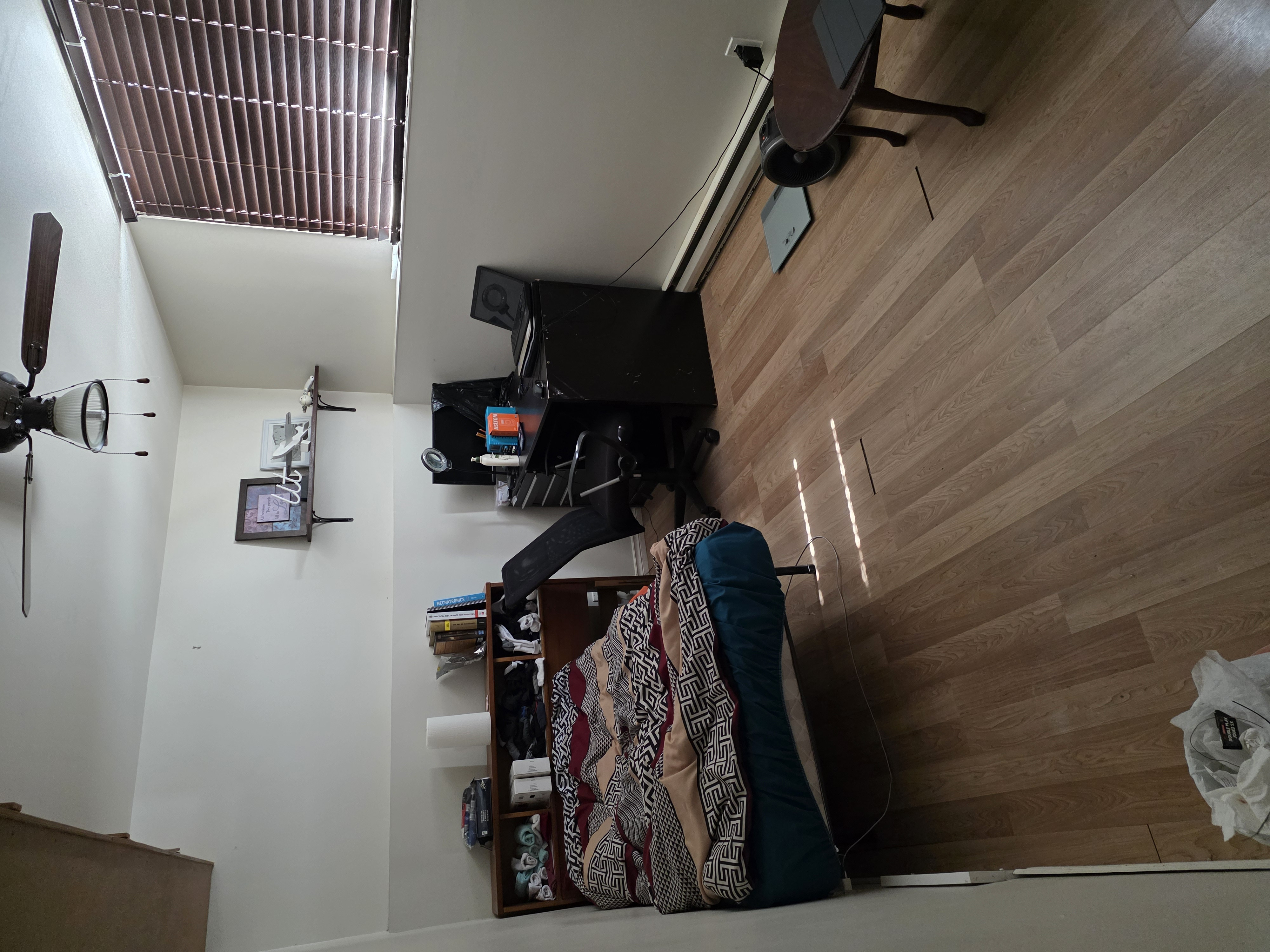 420 Donald Street West