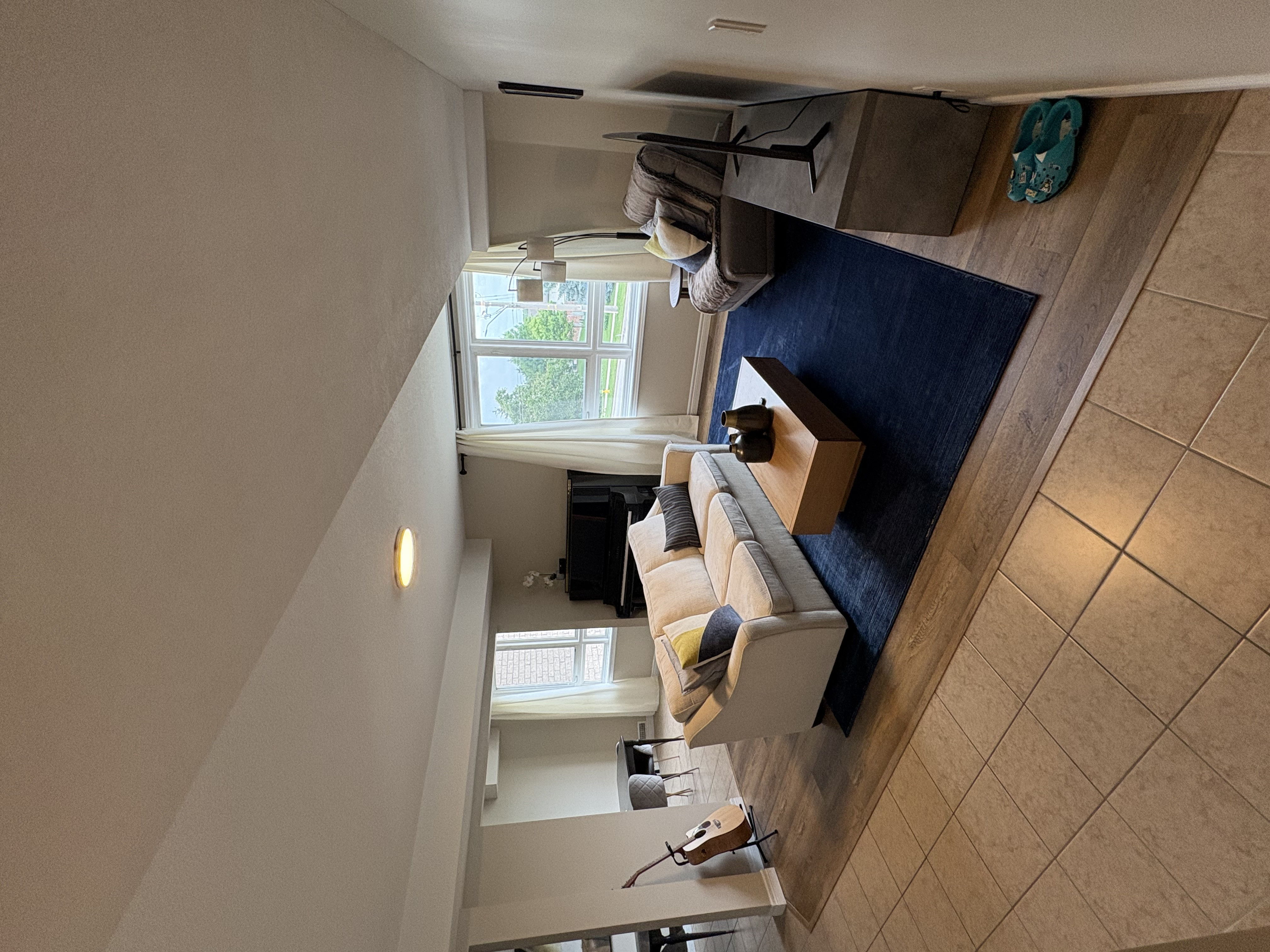 904 Paisley Rd, Guelph, ON N1K 0C6, Canada