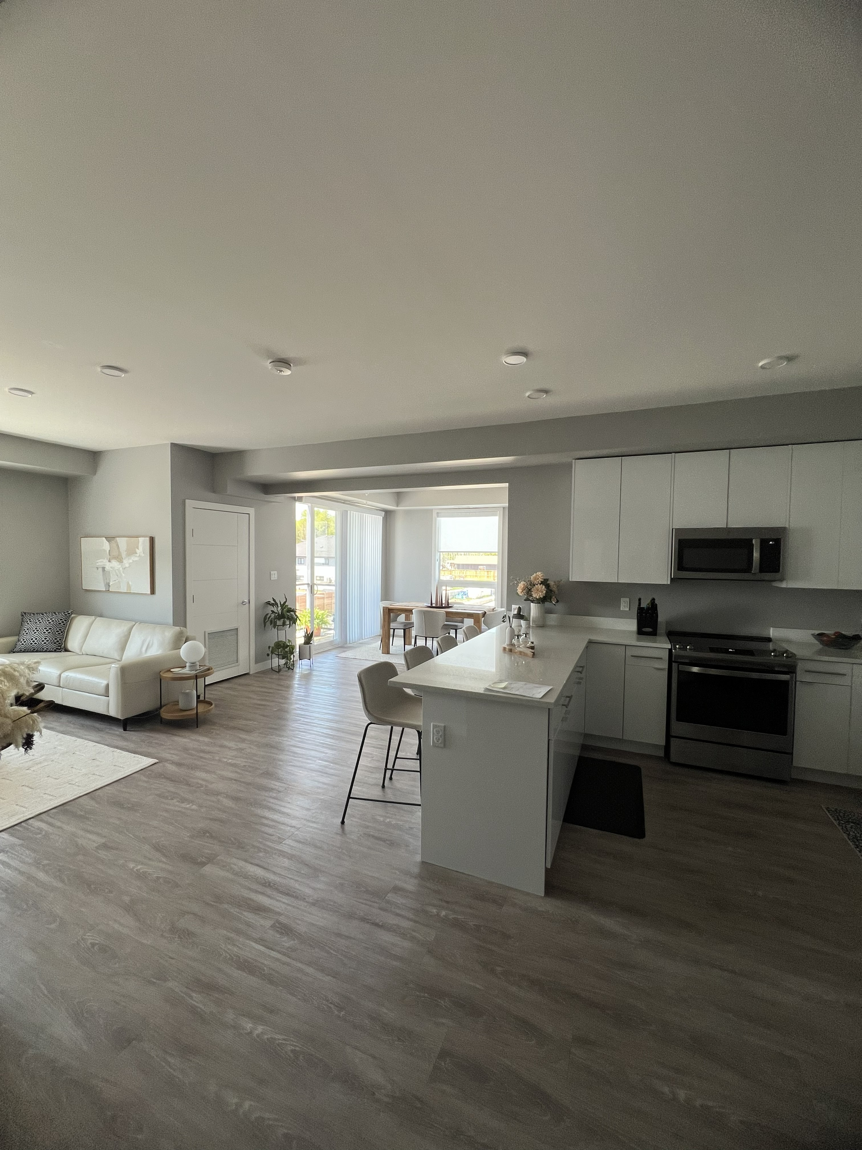 312 Crossbow St, Thunder Bay, ON P7G 1C4, Canada