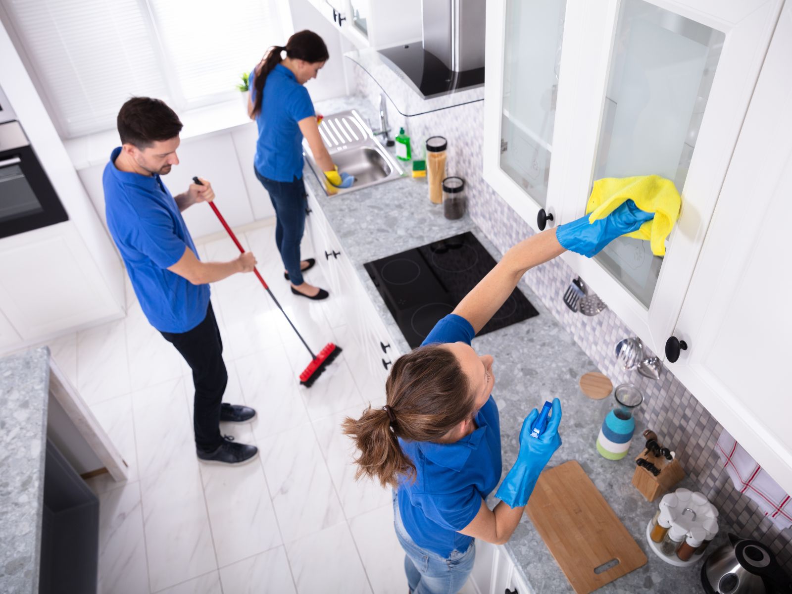 Custom Cleaning Solutions for Homeowners