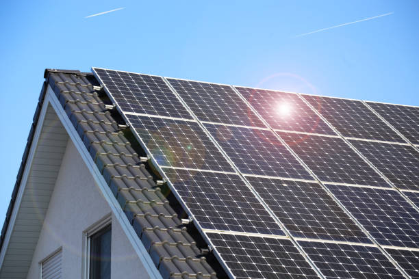 Who Supervises Solar Contractors in Denver?