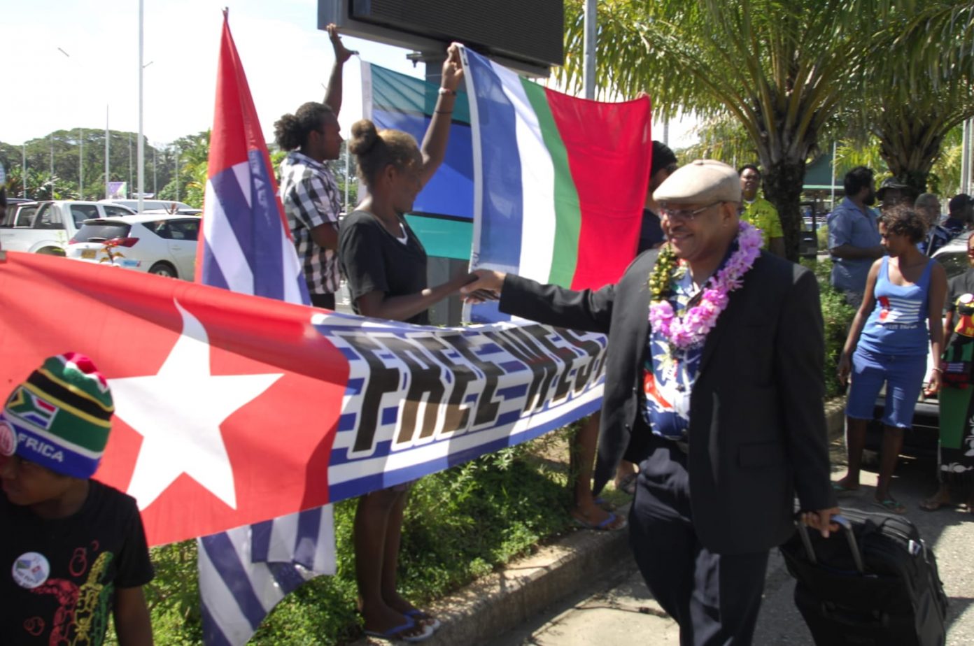 Bintang Jatuh Hari Kiamat! Kebohongan dan Tangan Besi Tidak Pernah